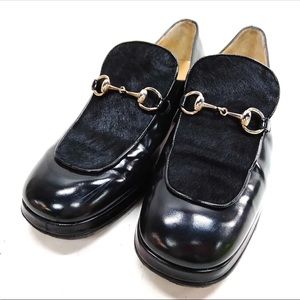 GUCCI Black Horsebit Vintage Loafers (AUTH)